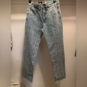 Classic Light Blue Straight Leg Women's Jeans